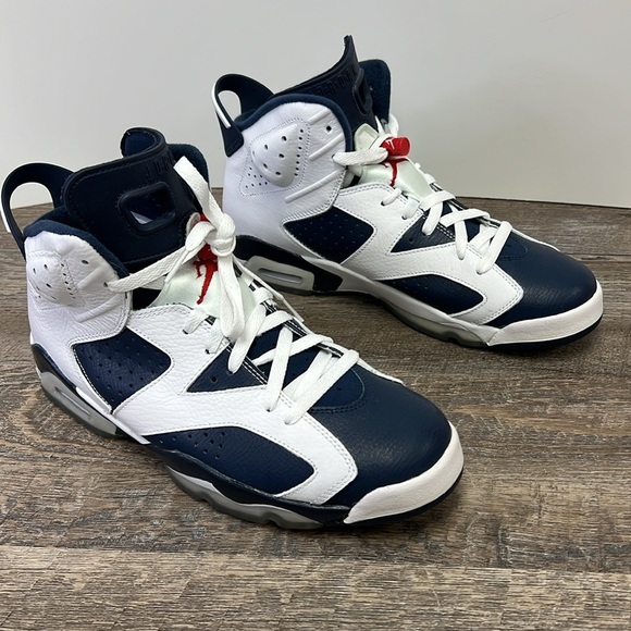 Air Jordan 6 Retro “Olympic” White Midnight Navy Varsity Red – Men’s Size 10 main image 4